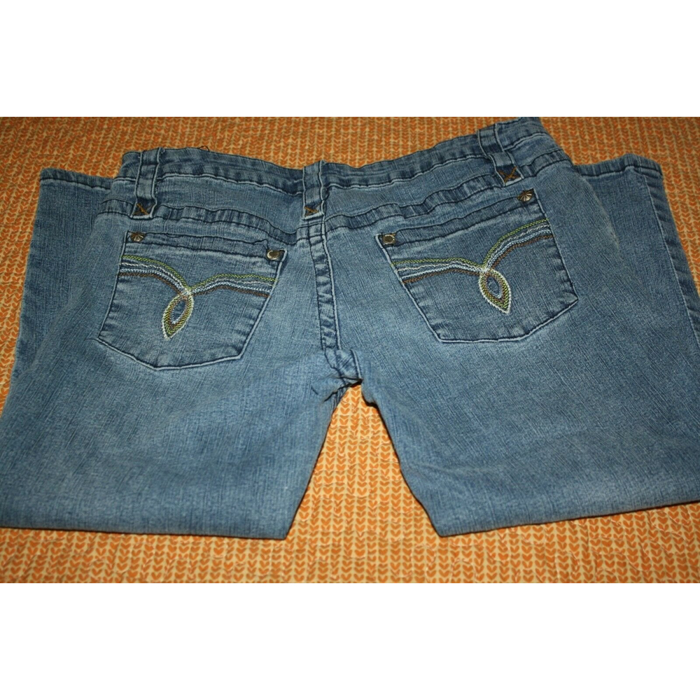 JUNIOR DENIM CAPRIS SZ 9/10 ONE TUFF BABE WOMEN'S STRETCHY COMFY BUTTON CLOSE